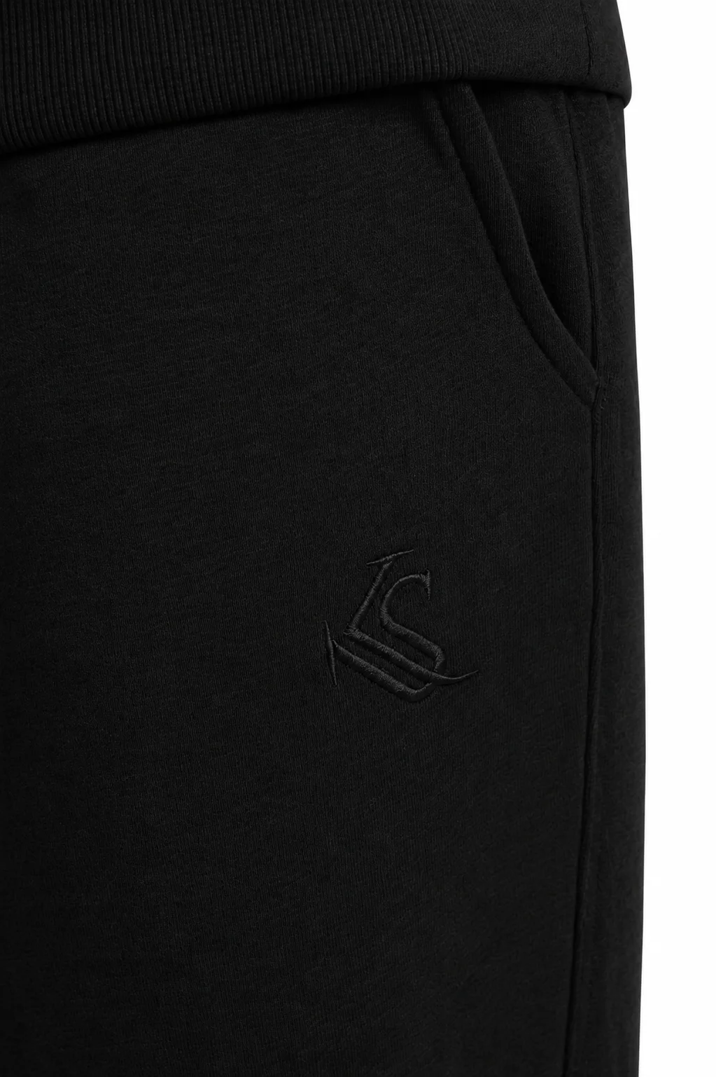 Essential Winter Set — Black, image 4 of 4